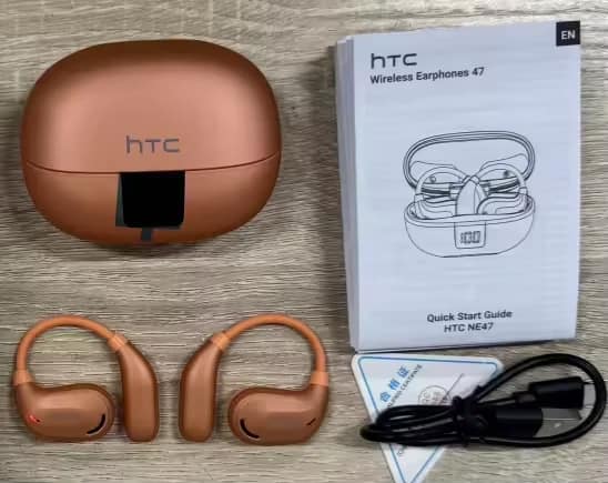HTC NE47 orange earphones, charging case, USB cable and quick start guide