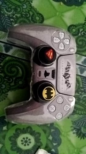 Click to view full screen Transparent Hard Case for PS5 DualSense Controller – Ultra Slim Protective Shell photo review