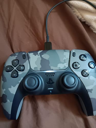 Click to view full screen Sony PlayStation 5 DualSense PS5 100% Genuine photo review