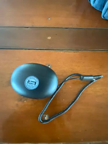 Click to view full screen Jeep EW121 Wireless Earbuds photo review