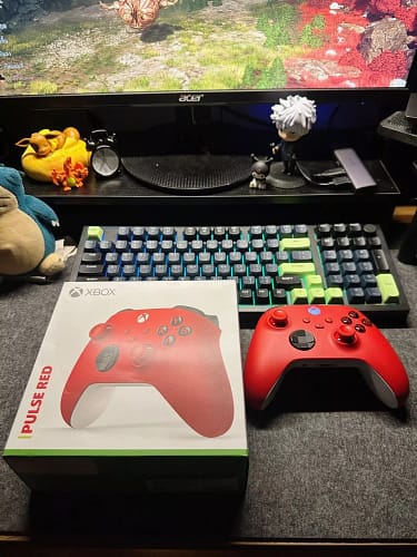 Click to view full screen Xbox Wireless Controller – Pulse Red (100% Genuine) photo review