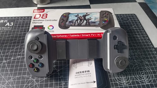 Click to view full screen BSP-D8 Mobile Bluetooth Game Controller - Compatible with iOS, Android, Switch, and PC photo review