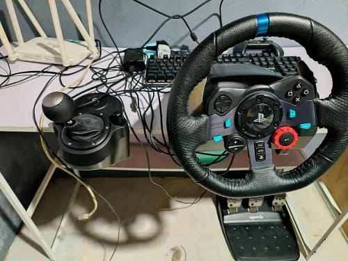 Click to view full screen Logitech G29 Driving Force Racing Wheel – For PS5 / PS4 / PS3 / PC photo review