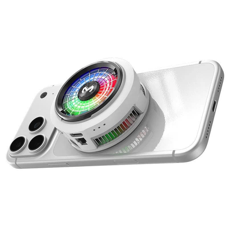 White MEMO CX20 magnetic phone cooler attached to the back of a phone